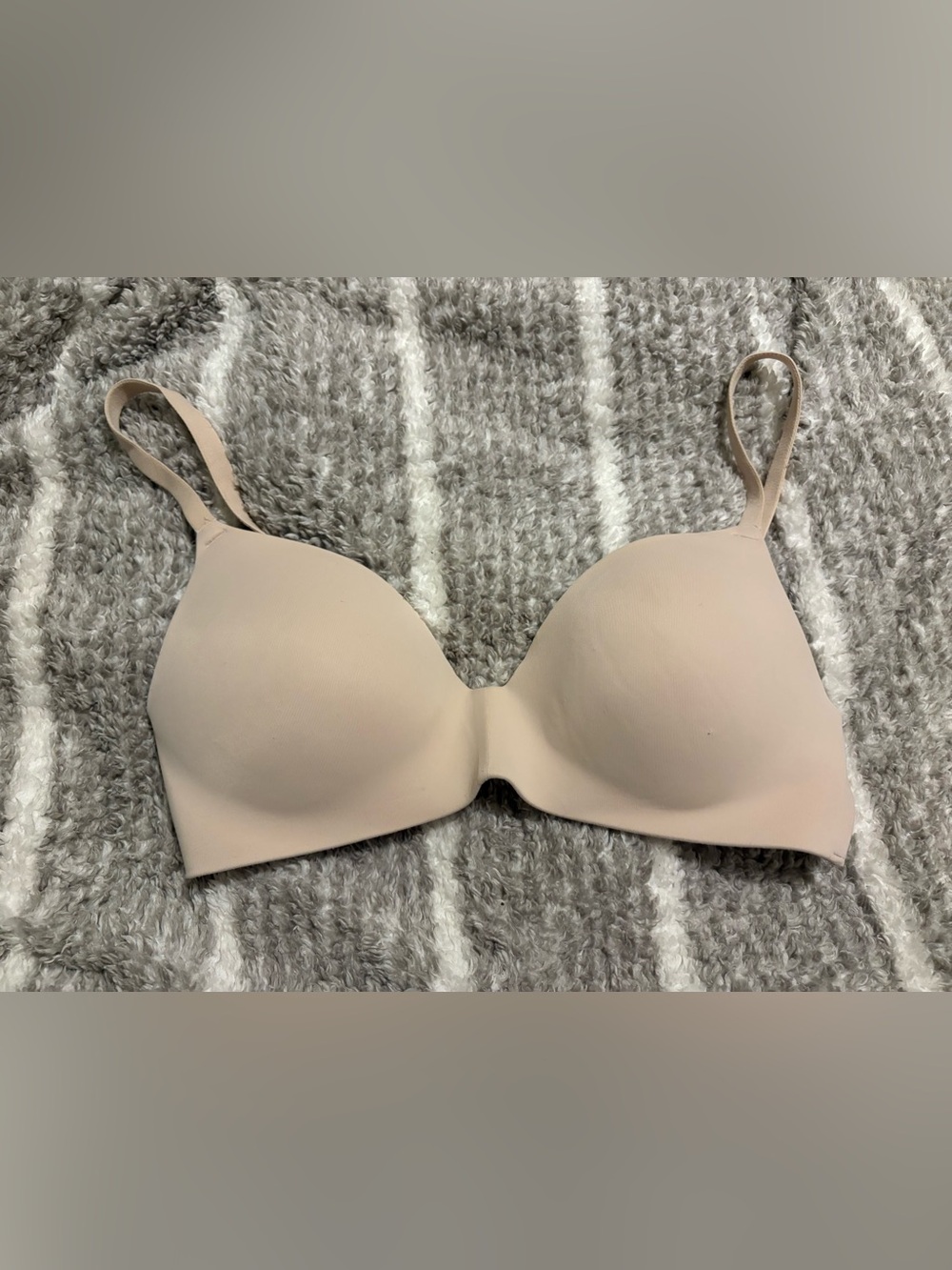 Victoria’s Secret Wear Everywhere Wireless Push Up Bra